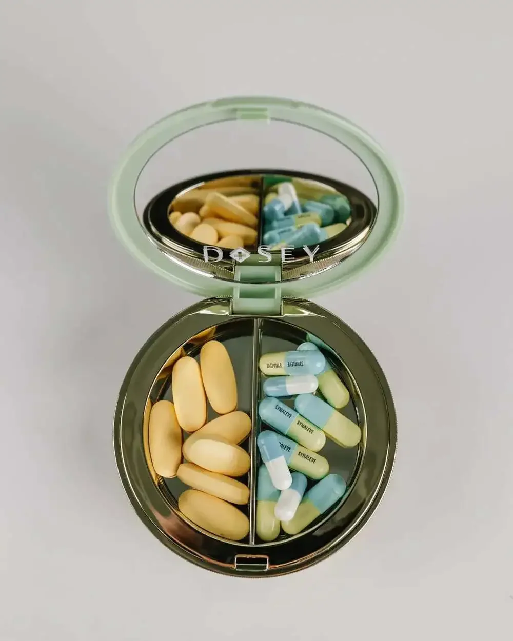 Dosey x Anthropologie Pill Compact Weekly Pill Organizer Set
